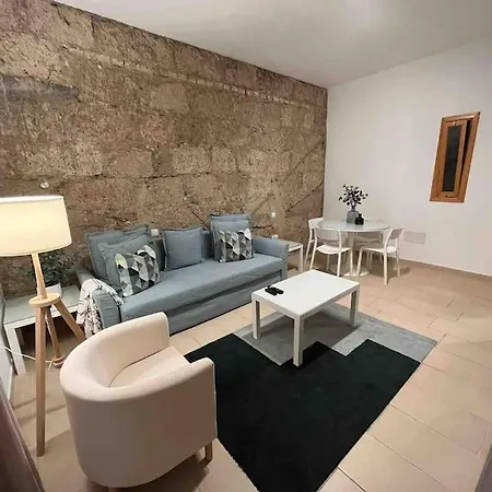 Amazing Beachfront Canteras 大加那利岛拉斯帕尔马斯